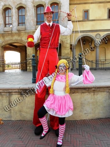 Hire circus stilt walkers in Phoenix Arizona